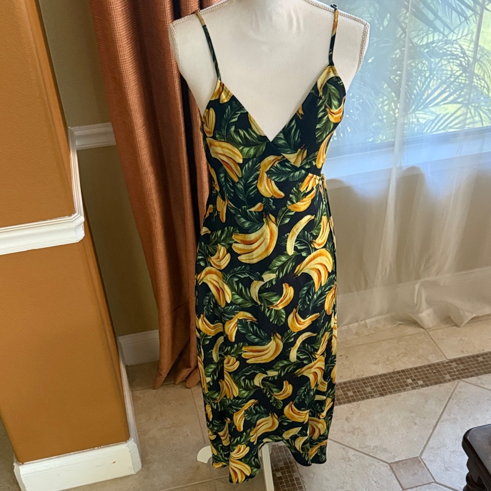 Show Me Your MuMu Banana Leaf Midi Dress - Picture 2 of 9